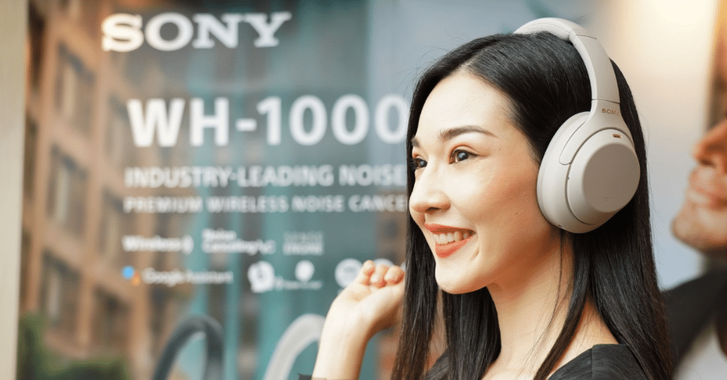 Sony WH-1000XM4 หูฟังไฮเรสออดิโอไร้สายแบบครอบหูพร้อมระบบตัดเสียงรบกวนล้ำวงการ